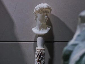 SLA 3D Printed Creative Sphagnum Moss Column as Support Rod