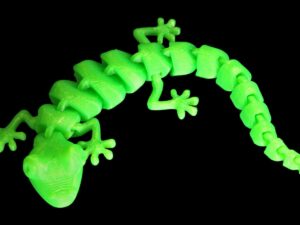FDM 3D Printed Green PLA Articulated Lizard Toy