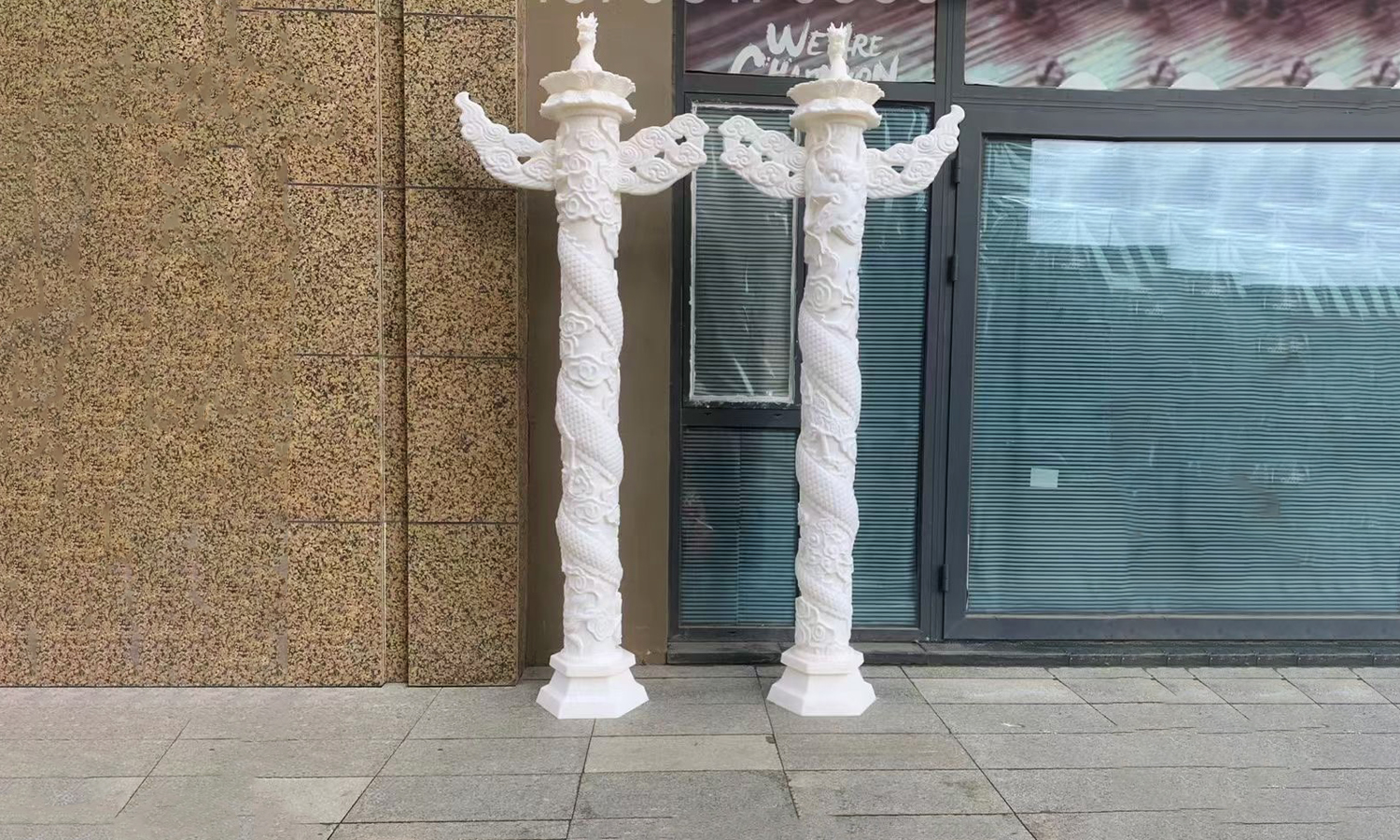 首图