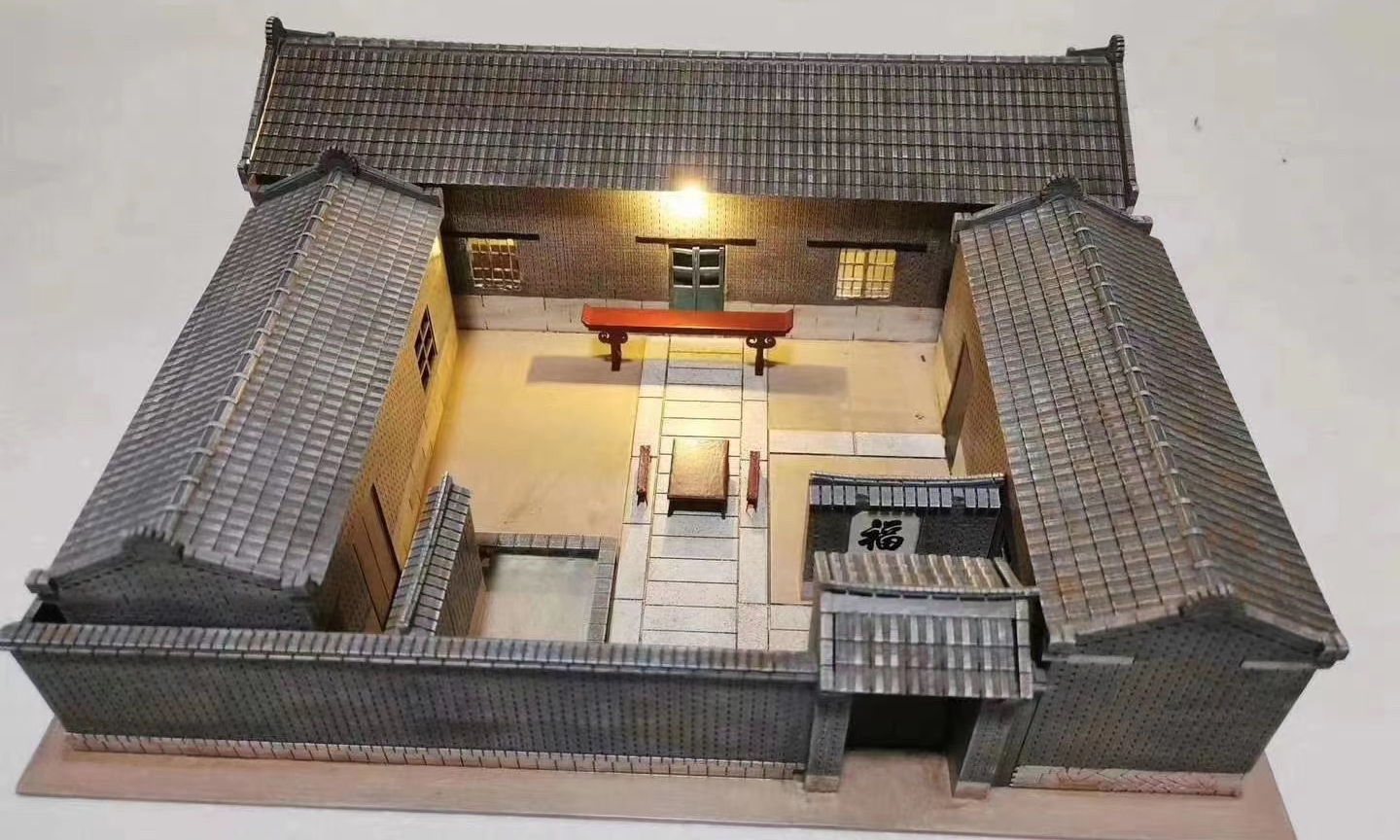 首图